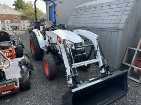 New Bobcat CT2025 Compact Tractor Turf Tires