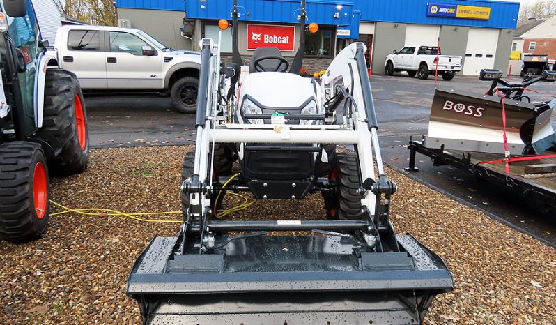NEW Bobcat CT2040 Compact Tractor