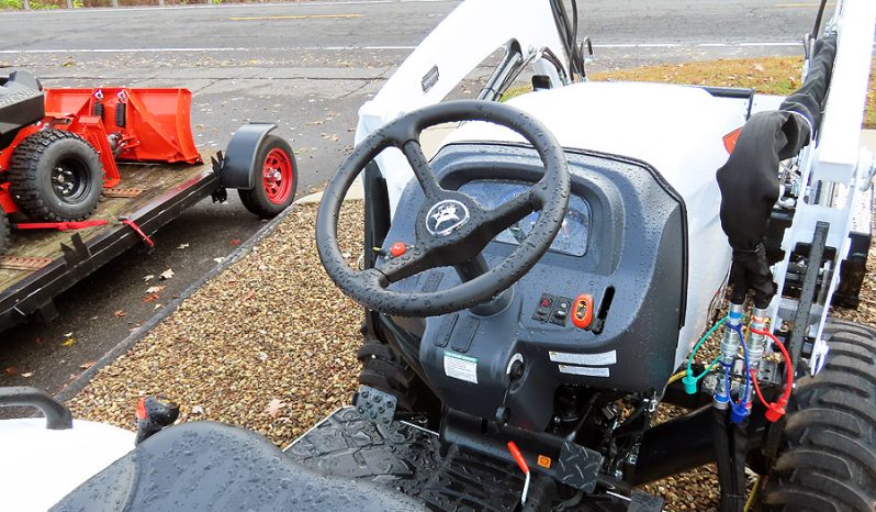 NEW Bobcat CT2040 Compact Tractor full
