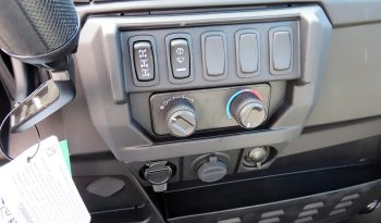 Bobcat UV34 Diesel Closed Cab full