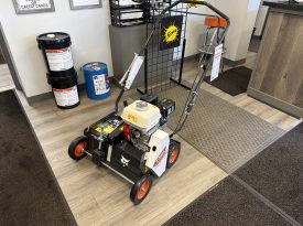 New Bobcat DT18 Dethatcher