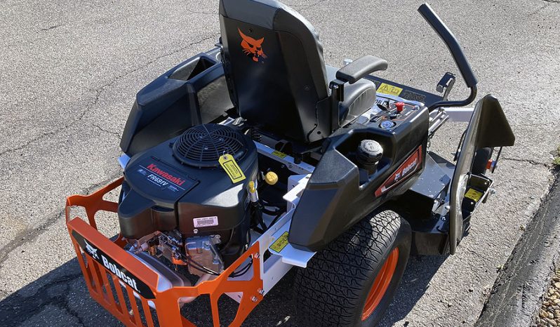 New Bobcat ZT2042 Zero-Turn Mower
