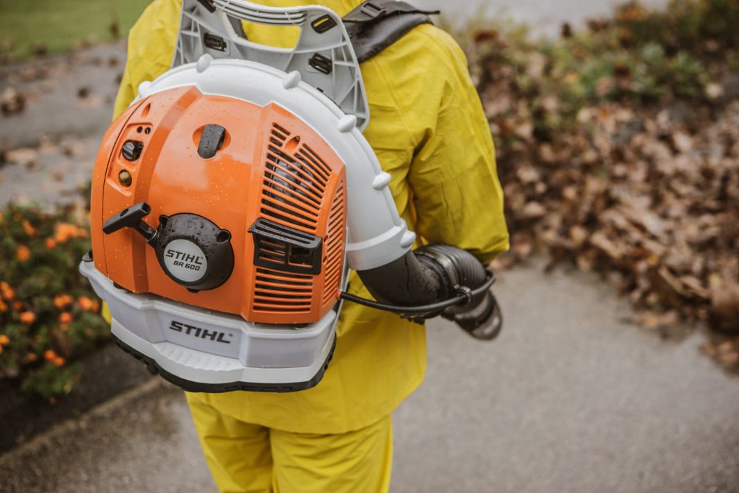 BR 600 Gasoline Backpack Blower - Image 4