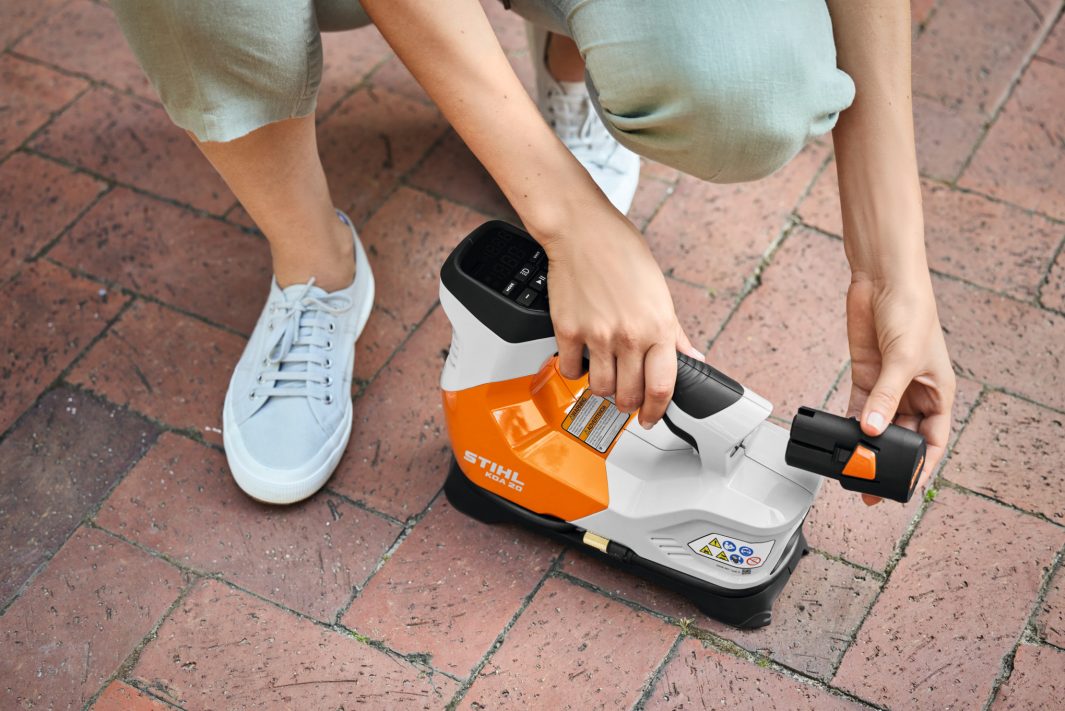 KOA 20 Battery Compressor/Inflator - Image 4